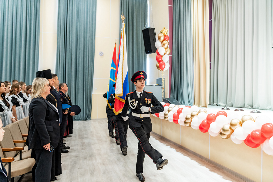 День знаний в школе №1 микрорайона Климовск города Подольска
