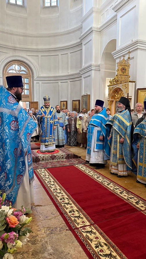 В 213-ю годовщину Бородинского сражения архиепископ Фома совершил Литургию в Спасо-Бородинском женском монастыре