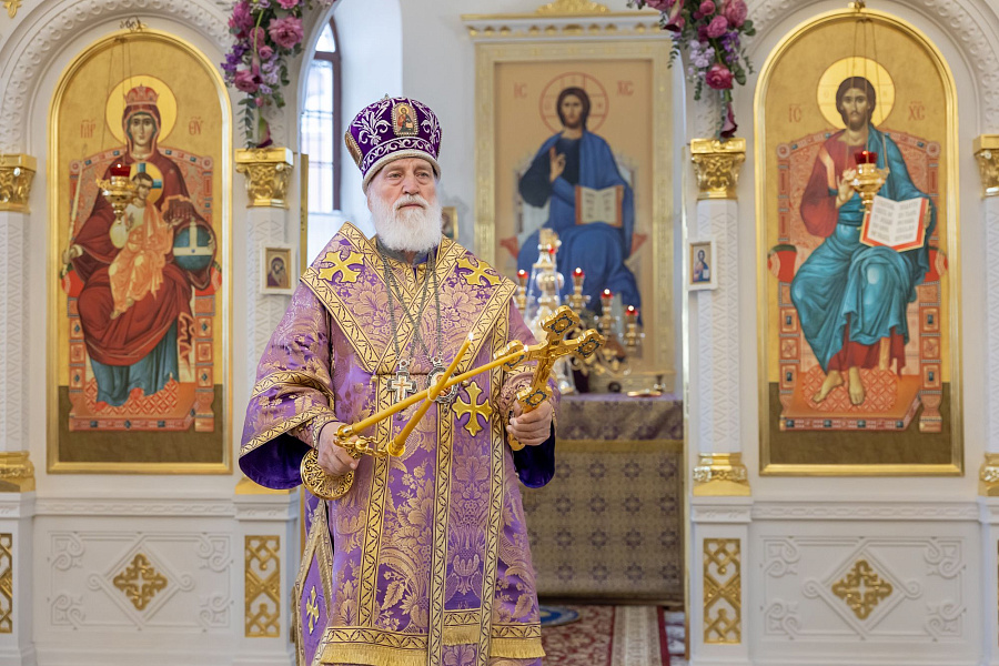 Архиерейское богослужение в Никитском женском монастыре города Каширы