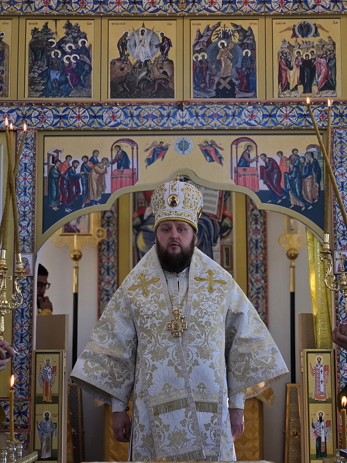Архиерейское богослужение в храме Архистратига Божия Михаила города Гюмри