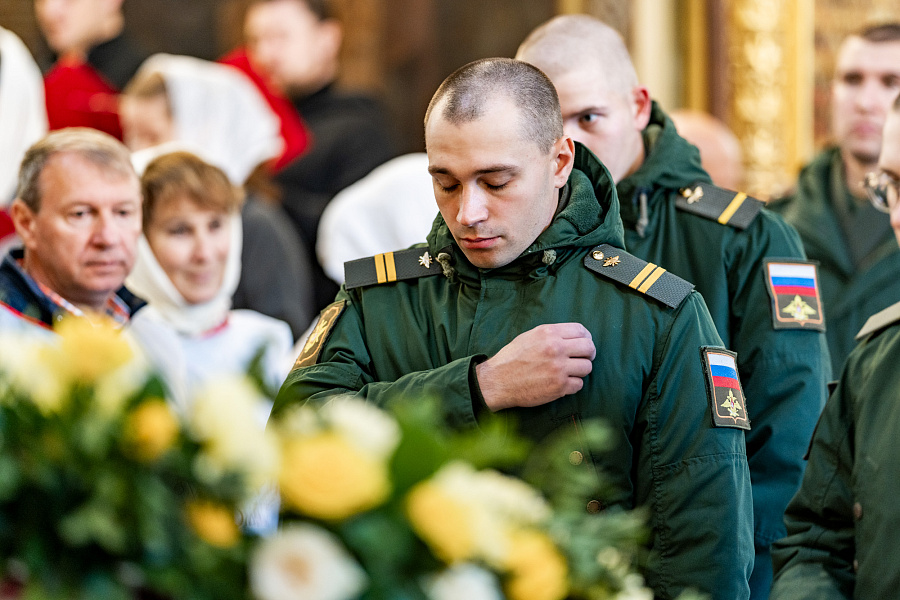 Принесение ковчега с частицей мощей святителя Тихона, Патриарха Московского, в Подольскую епархию