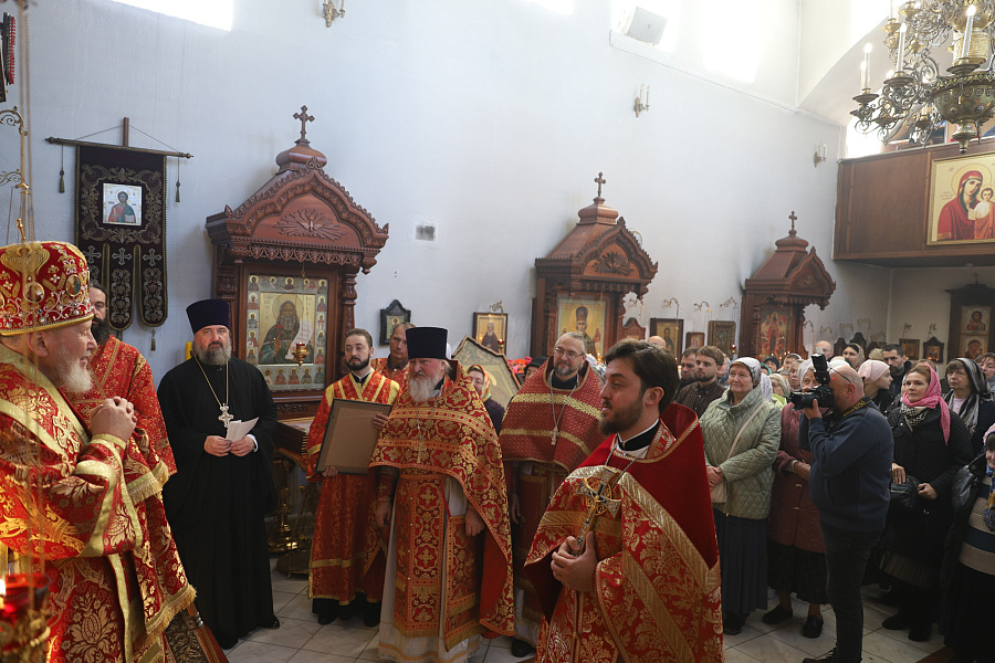 Архиерейское богослужение в храме священномученика Константина города Ногинска