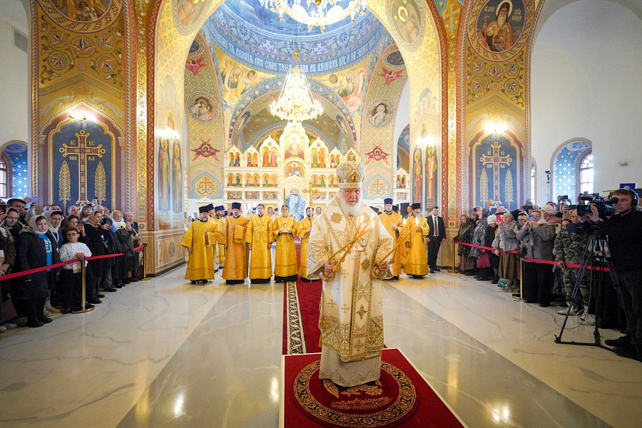 Святейший Патриарх Кирилл освятил Троицкий храм в селе Саввино муниципального округа Егорьевск Московской области
