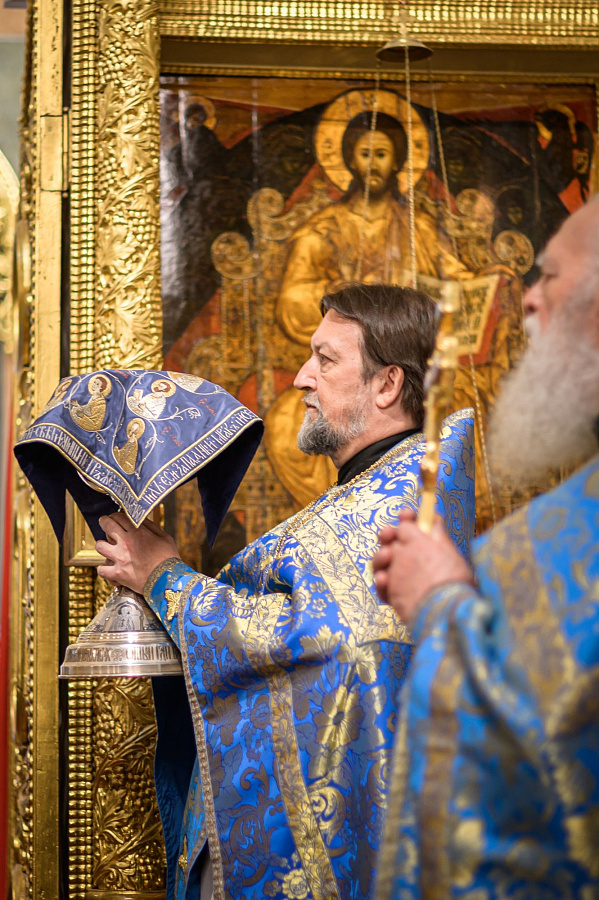 Патриарший наместник Московской митрополии возглавил торжества в актовый день Московской духовной академии