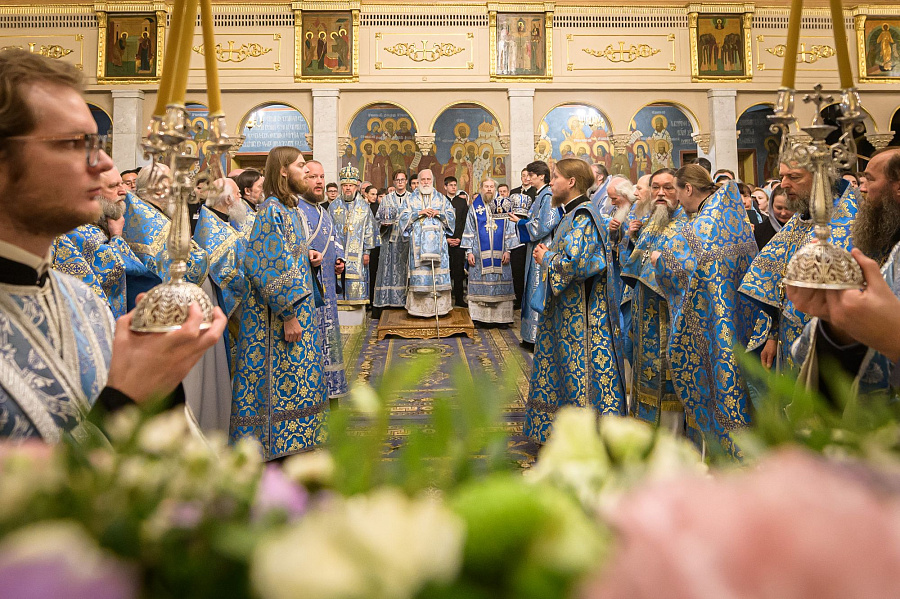 Патриарший наместник Московской митрополии возглавил торжества в актовый день Московской духовной академии