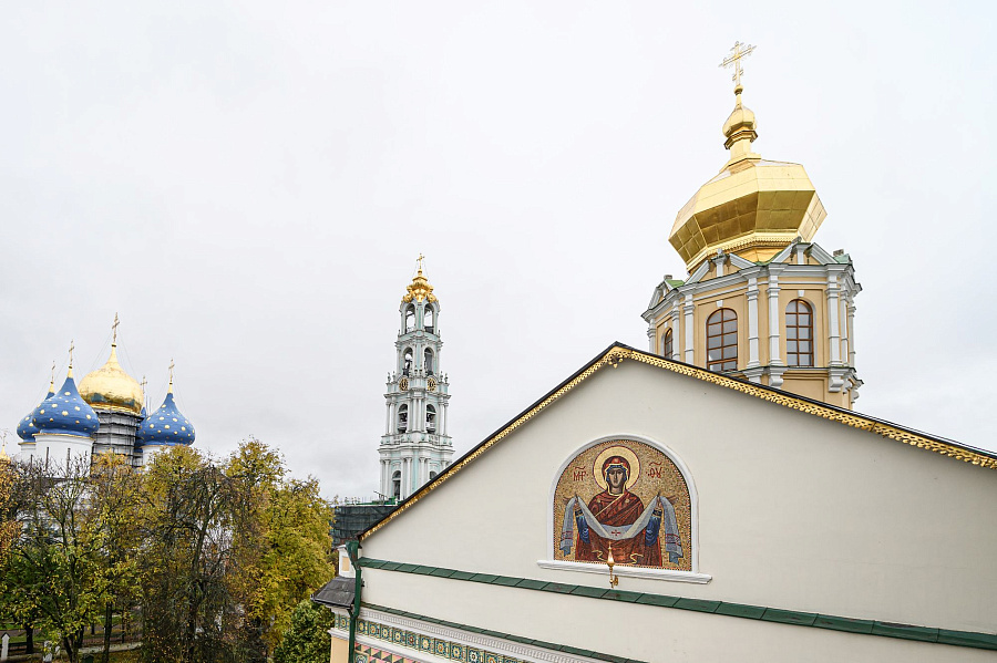 Патриарший наместник Московской митрополии возглавил торжества в актовый день Московской духовной академии