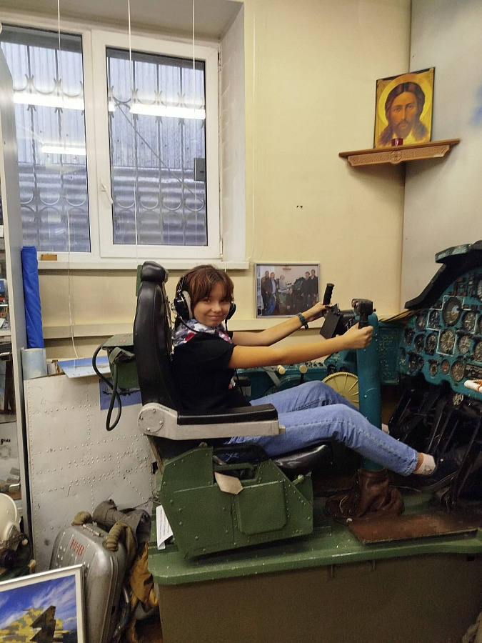 Учащиеся школ на Пантелеимоновском приходе города Жуковского в октябре