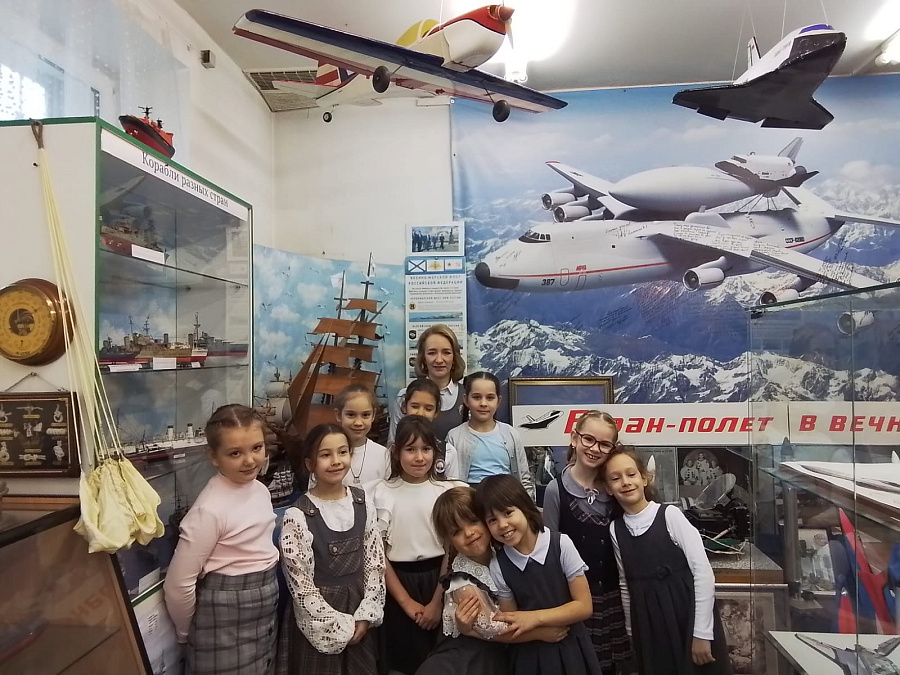 Учащиеся школ на Пантелеимоновском приходе города Жуковского в октябре