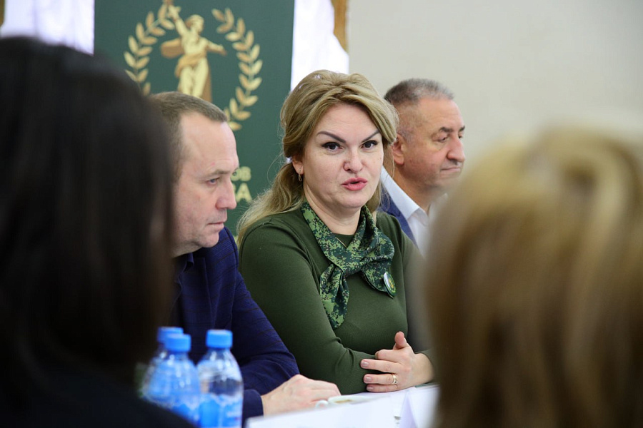 Встреча с руководителем областного Комитета семей воинов Отечества М.А. Мигуновой в Воскресенске