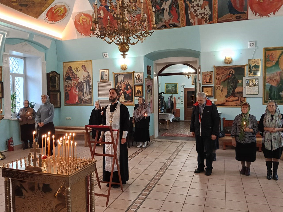 День памяти жертв политических репрессий в 3-м Коломенском благочинии 