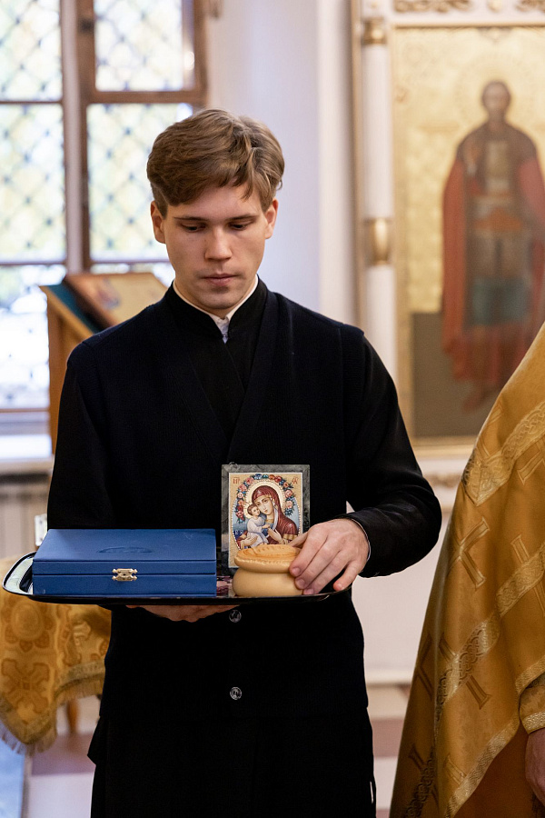 Праздник иконы Божией Матери "Всех скорбящих Радость" в Коломне
