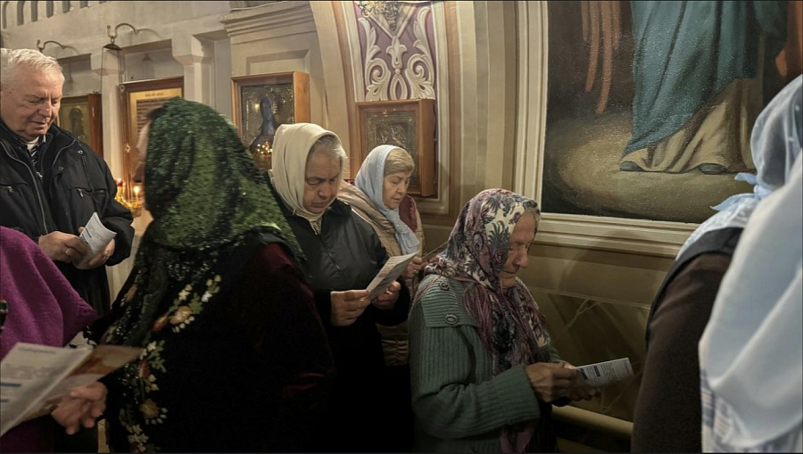 Миссионерская акция, посвященная празднованию  дня Казанской иконы Божией матери и дня народного единства в Жуковском благочинии