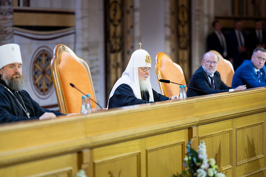 Святейший Патриарх Кирилл возглавил пленарное заседание XXVII Всемирного русского народного собора, посвященного теме «К 80-летию Победы. Защитники Отечества: военный и духовный подвиг»