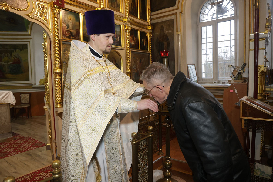 Престольный праздник на приходе Михаило-Архангельского храма с. Карпово городского округа Воскресенск 