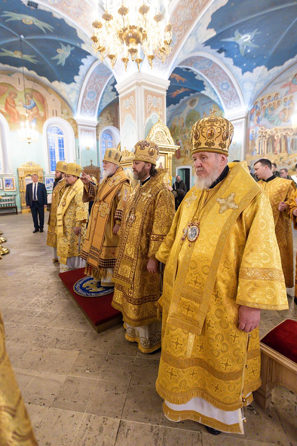 Божественная литургия во второй день праздника Рождества Христова в Коломне