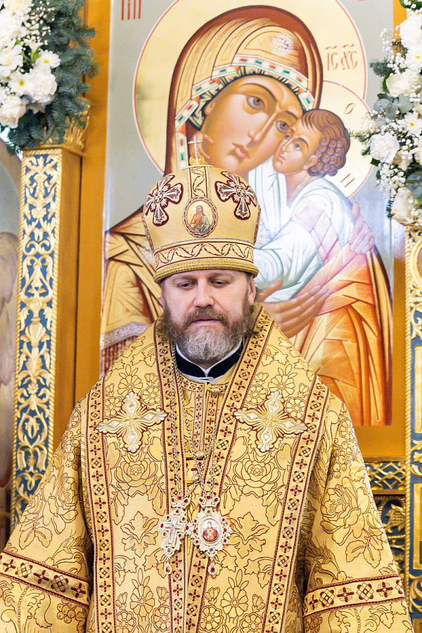 Божественная литургия во второй день праздника Рождества Христова в Коломне