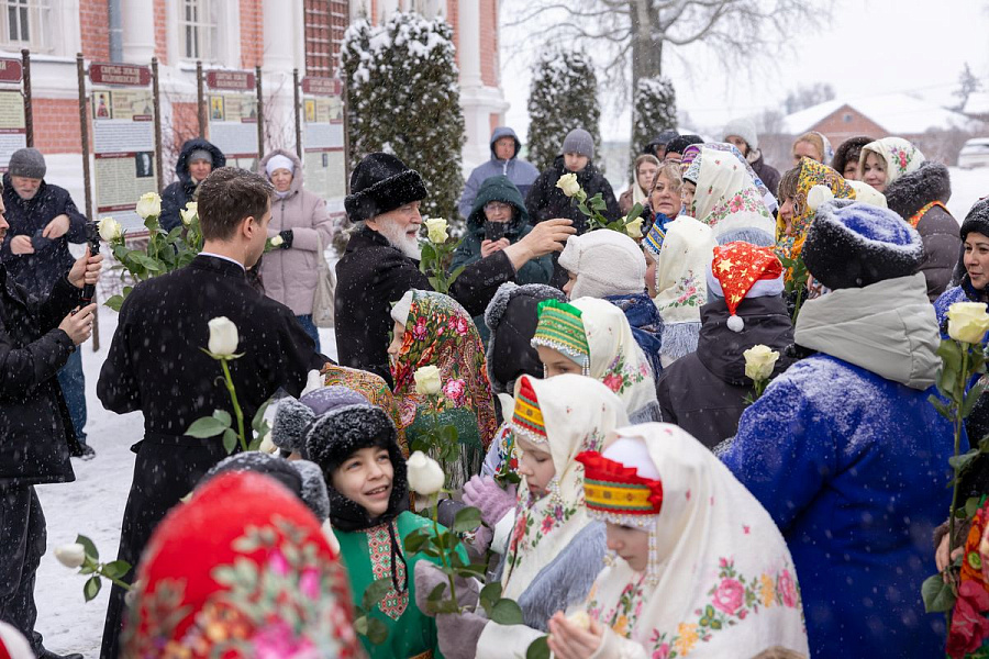 Божественная литургия во второй день праздника Рождества Христова в Коломне
