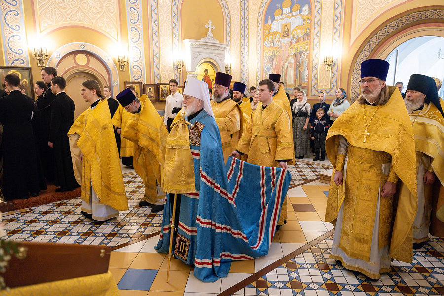 Престольный праздник Трёхсвятительского храма Коломенской духовной семинарии
