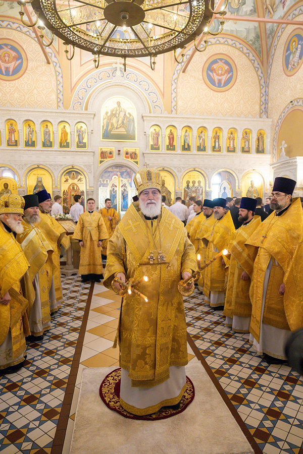 Престольный праздник Трёхсвятительского храма Коломенской духовной семинарии