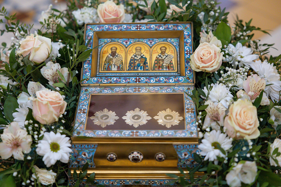Престольный праздник Трёхсвятительского храма Коломенской духовной семинарии