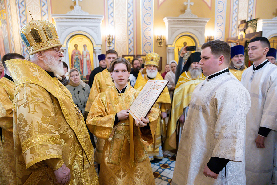 Престольный праздник Трёхсвятительского храма Коломенской духовной семинарии