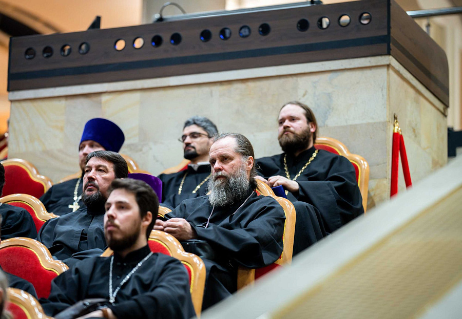 Святейший Патриарх Кирилл возглавил общее собрание духовенства Московской митрополии
