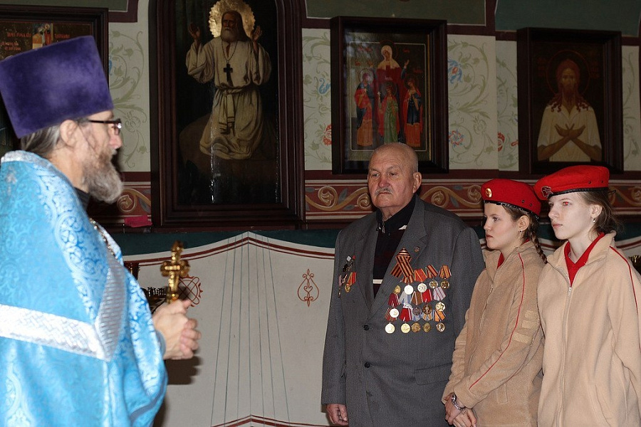 Гости в Знаменском храме пгт. Серебряные Пруды