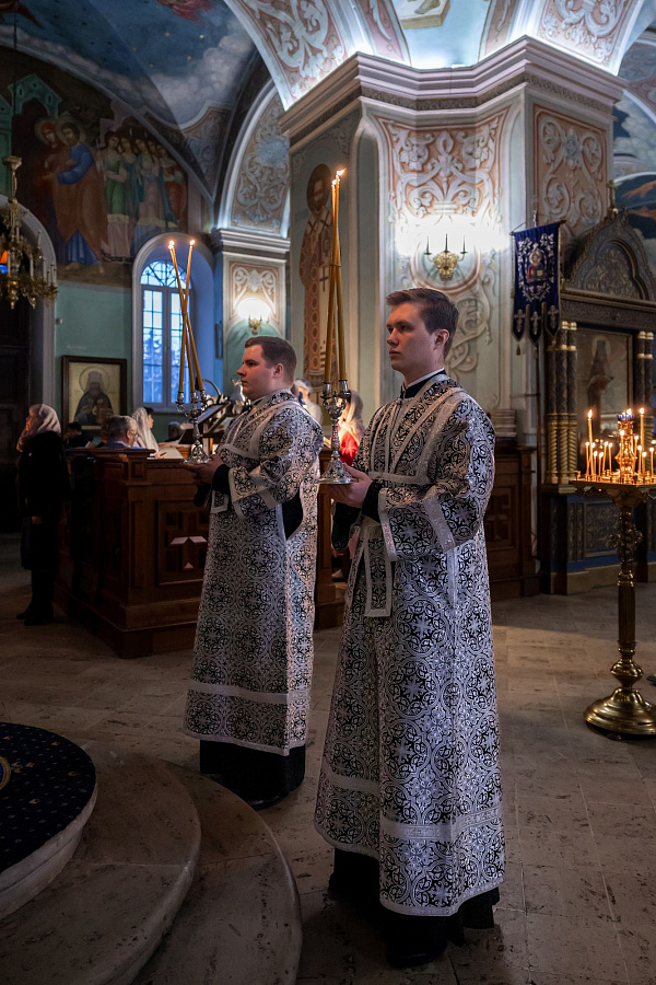 Великий покаянный канон в понедельник первой седмицы Великого поста в Тихвинском храме города Коломны