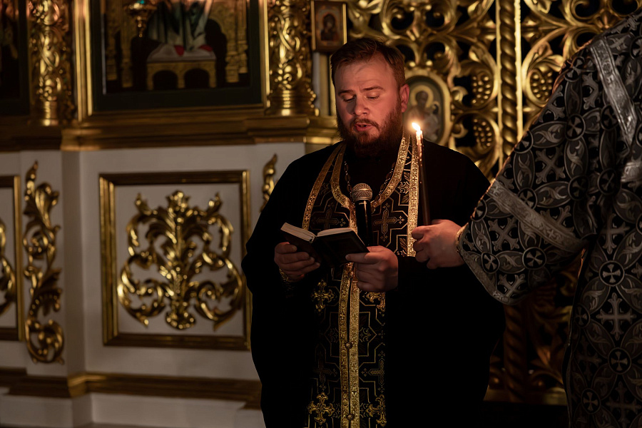Великий покаянный канон преподобного Андрея Критского во вторник первой седмицы Великого поста