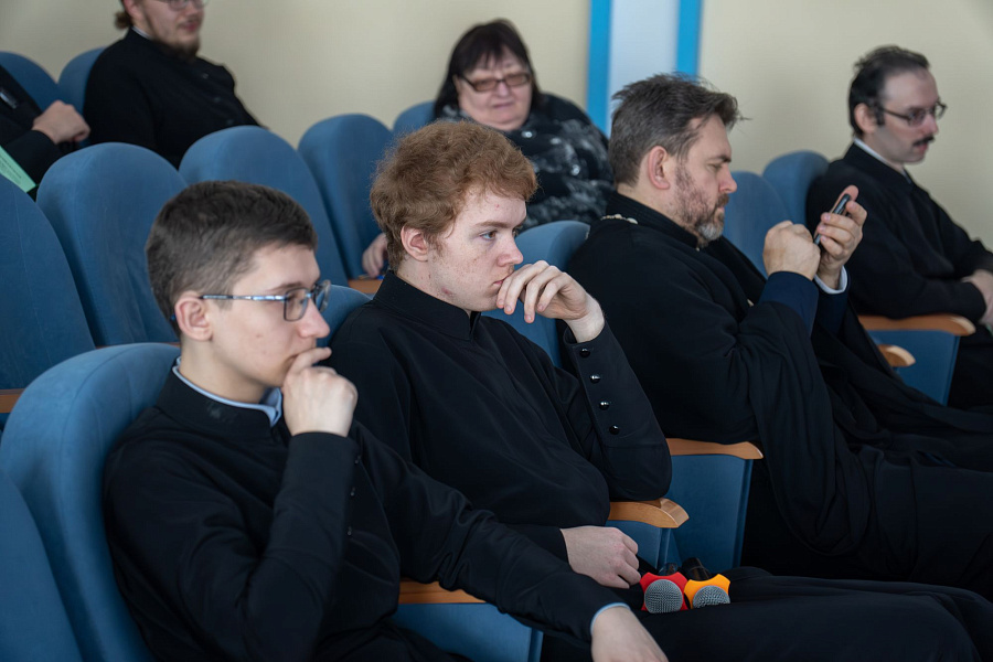 IV Всероссийская научно-богословская конференция в Коломенской духовной семинарии