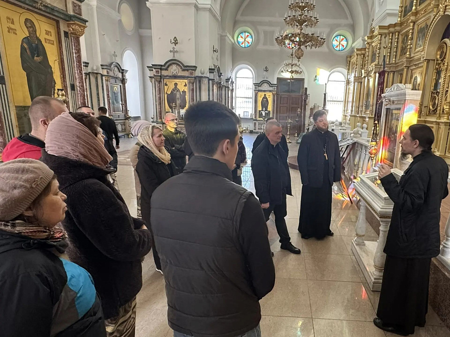 Руководство, сотрудники и ветераны ГУФСИН в Николо-Берлюковском монастыре