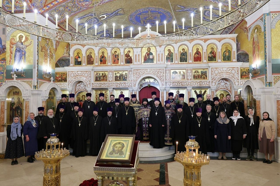 Собрание Межъепархиального отдела по вопросам семьи, защиты материнства и детства Московской митрополии