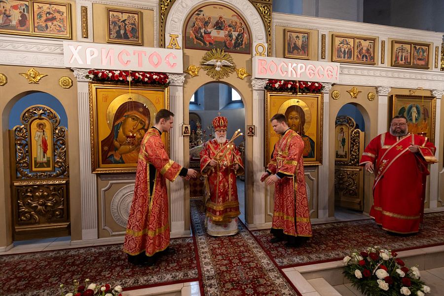 Архиерейское богослужение в Спасо-Преображенском храме города Жуковский