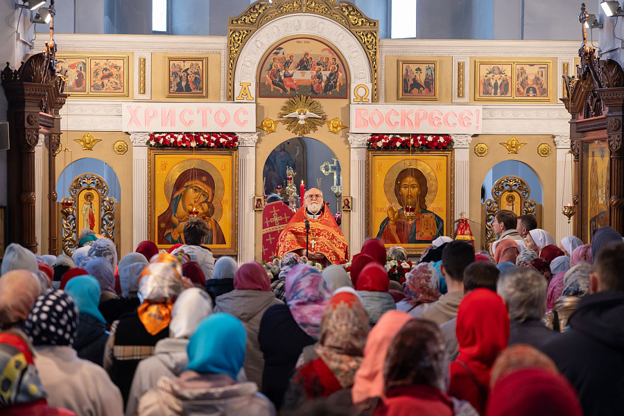 Архиерейское богослужение в Спасо-Преображенском храме города Жуковский