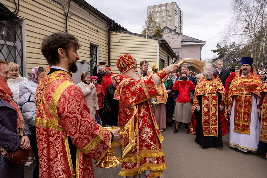 Архиерейское богослужение в Спасо-Преображенском храме города Жуковский