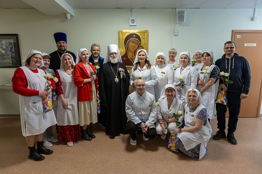 Архиерейское богослужение в Спасо-Преображенском храме города Жуковский