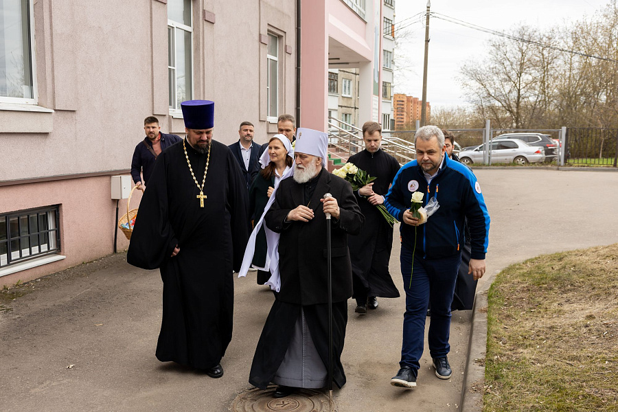 Архиерейское богослужение в Спасо-Преображенском храме города Жуковский