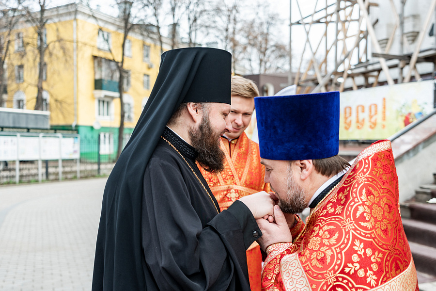 Божественная литургия в Преображенском соборе города Люберцы