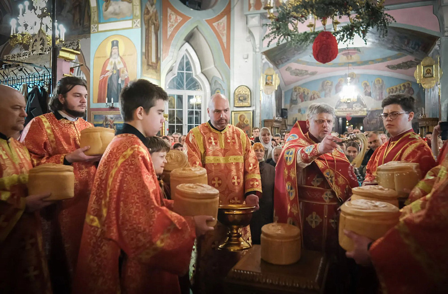 Пасха в Ивантеевском благочинии