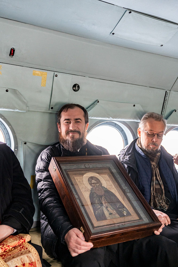 Освящение памятного камня и креста на месте строительства храма преподобного Сергия Радонежского в посёлке Томилино г.о. Люберцы