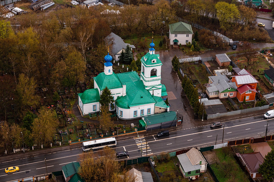 Освящение памятного камня и креста на месте строительства храма преподобного Сергия Радонежского в посёлке Томилино г.о. Люберцы
