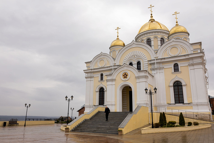 Архиерейское посещение Никитского женского монастыря города Каширы