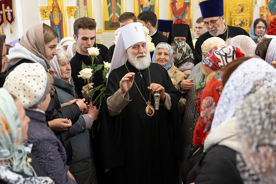 Архиерейское посещение Никитского женского монастыря города Каширы