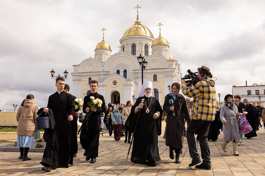 Архиерейское посещение Никитского женского монастыря города Каширы