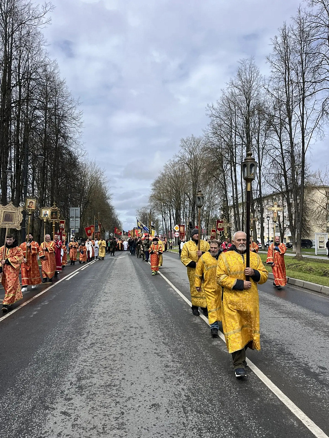 Общегородской Пасхальный крестный ход в Клину