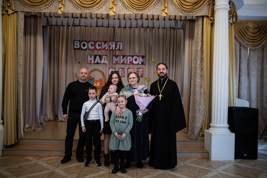 Награждение Патриаршим знаком Материнства многодетных матерей городского округа Клин