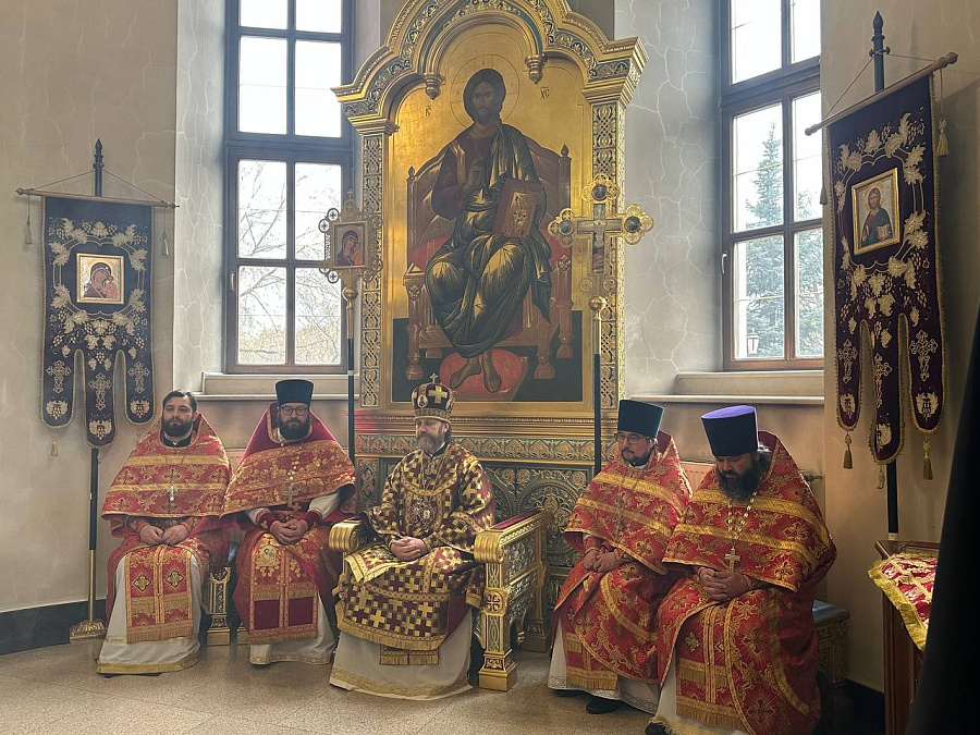 В день памяти преподобного Александра Свирского архиепископ Фома возглавил торжественное богослужение в Георгиевском кафедральном соборе г. Одинцово