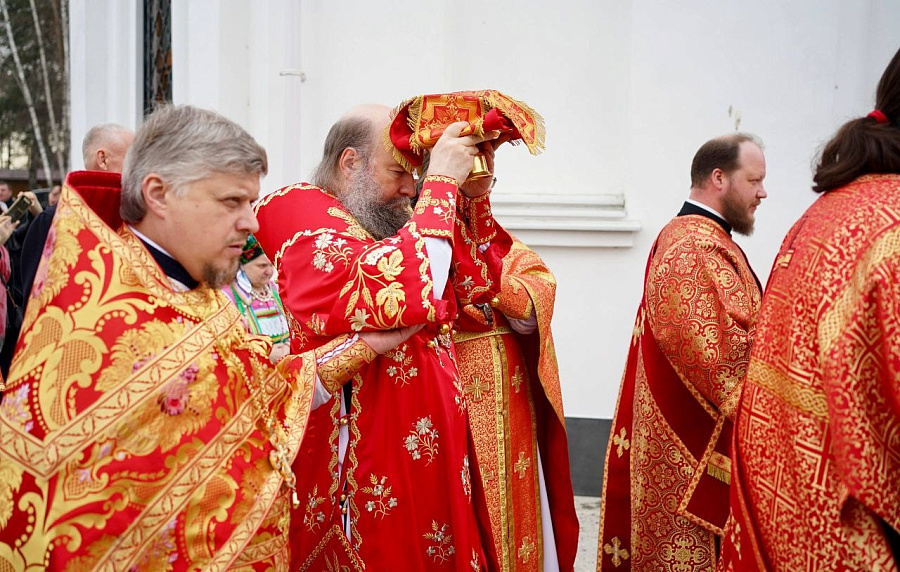 Великое освящение храма блаженной Матроны Московской в Мытищах