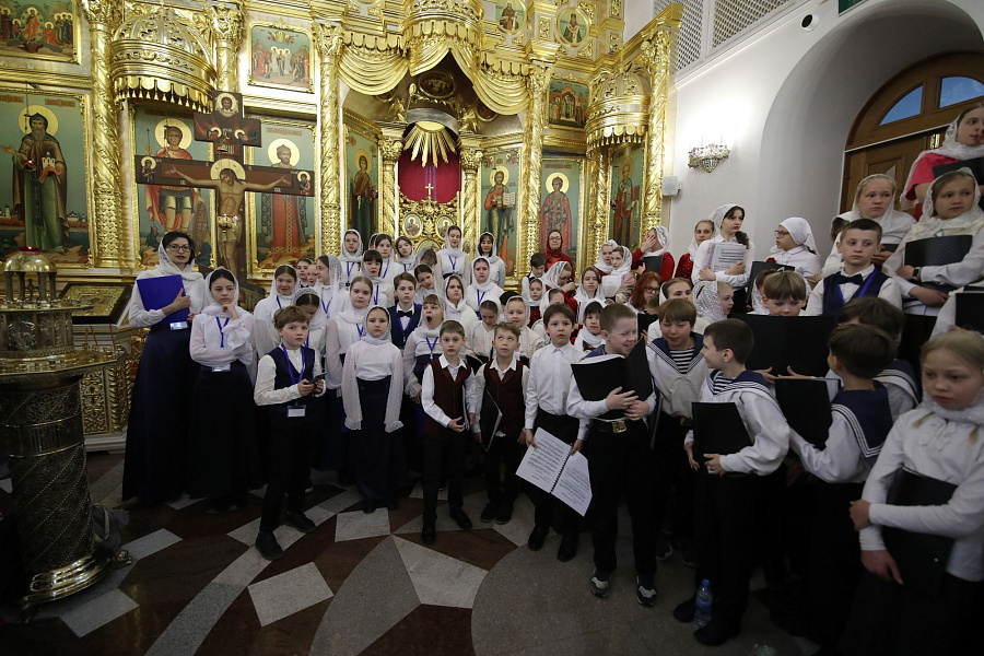 Архиерейское богослужение в Георгиевском кафедральном соборе города Одинцово