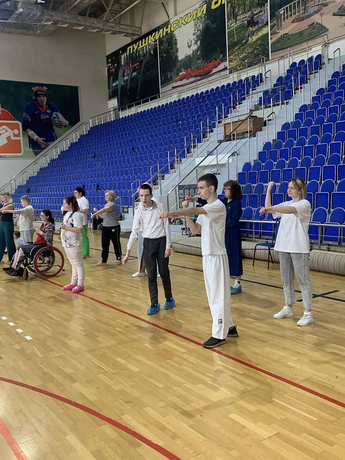 Встреча с "особенными" детьми из благотворительной организации «Виктория»